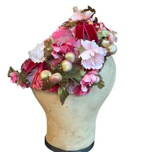 1940s/50s That Tynwood Distinction Floral‎ & Fruit Adorned Fascinator Hat